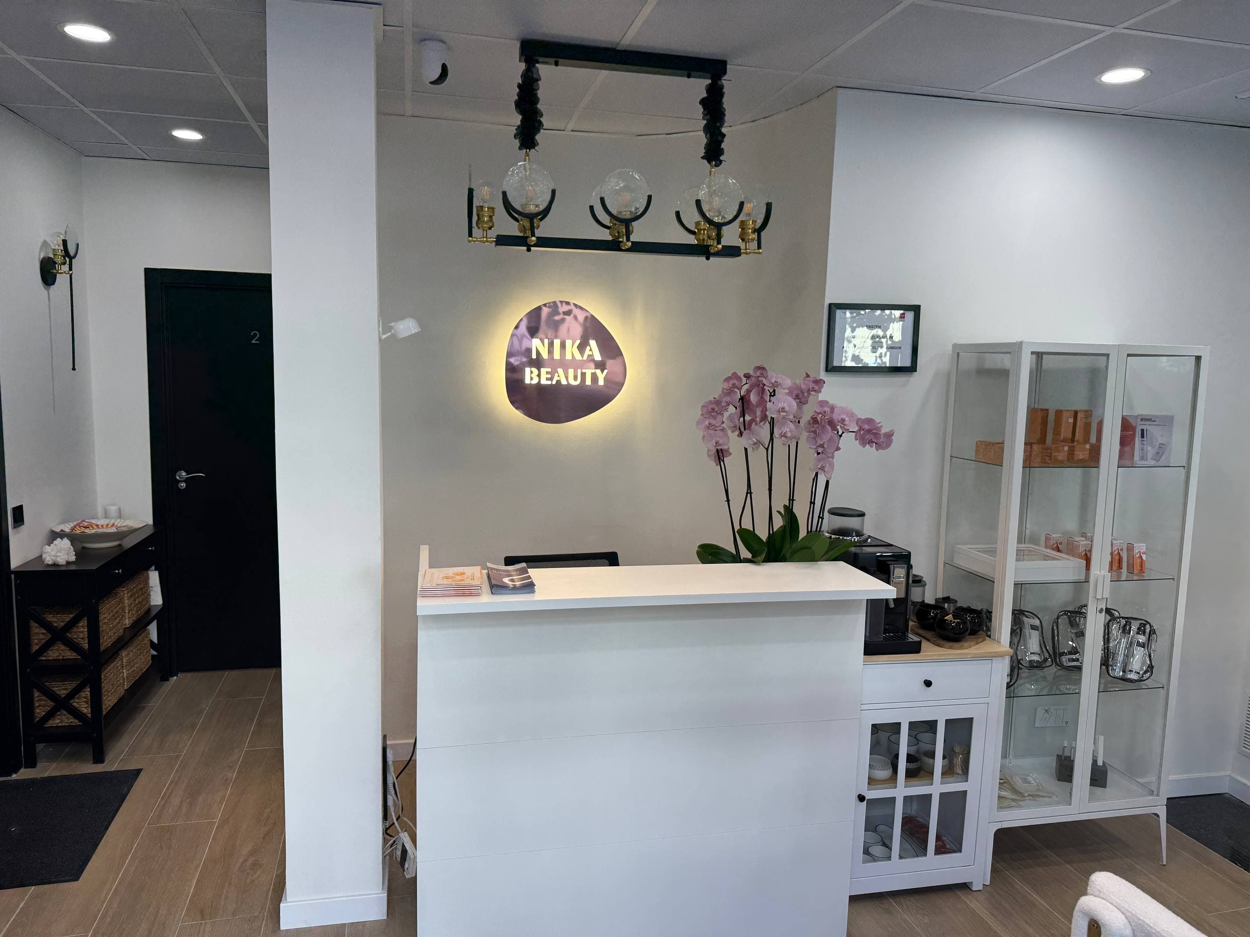 Nika Beauty reception